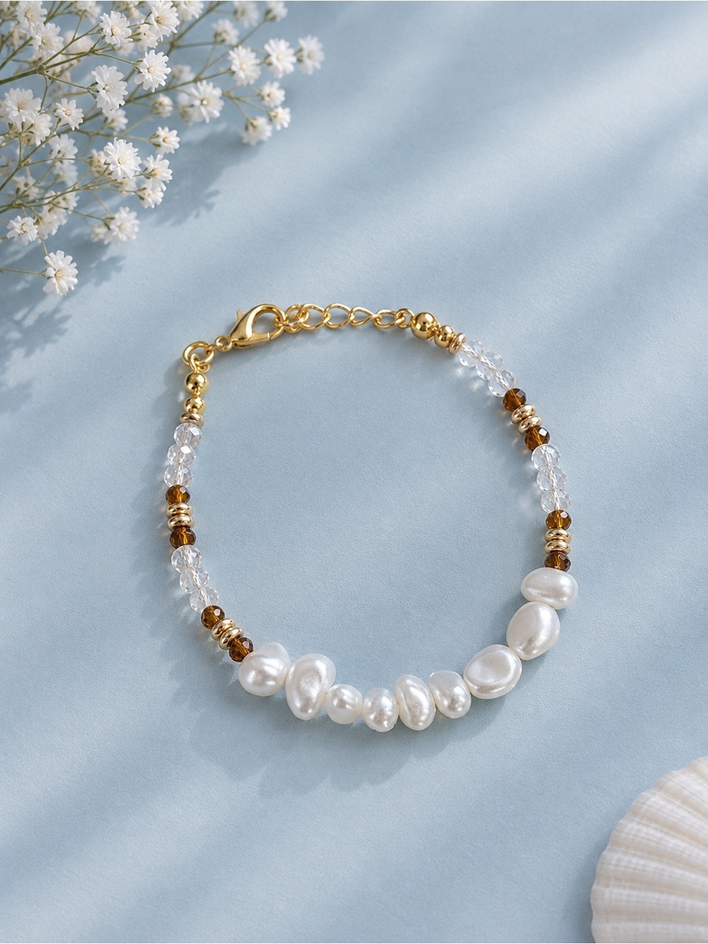 Gold and White Pearl Beaded Bracelet